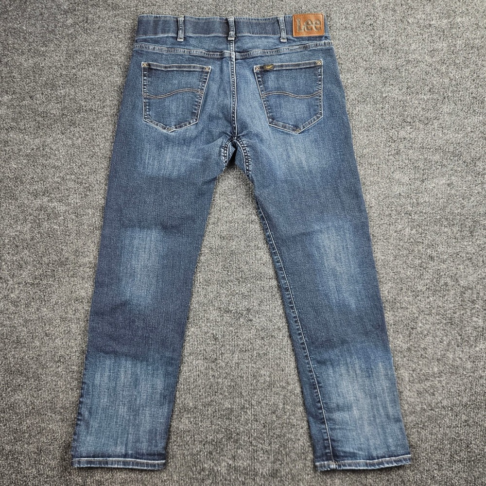 Lee Extreme Motion Slim Fit Straight Leg Jeans Men's 34x30 Blue Denim Dark Wash - Picture 8 of 8
